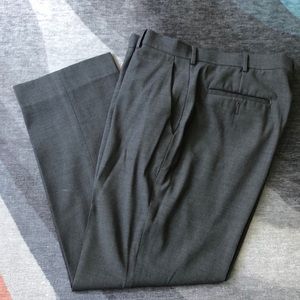 Perry Ellis Grey modern fit pants 34/30